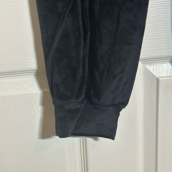 Victoria’s Secret black velour joggers - Picture 4 of 4